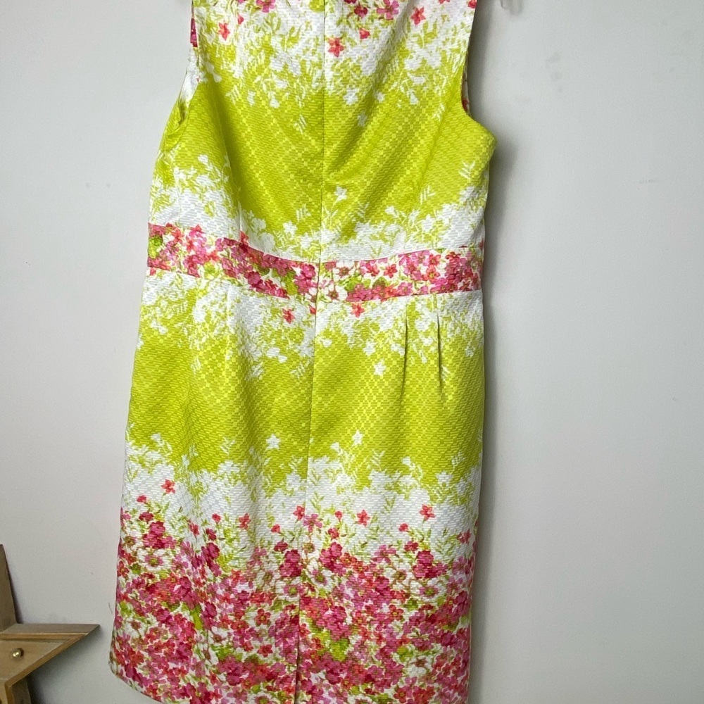 Floral dress Dress in Yellow and Pink - Picture 4 of 10